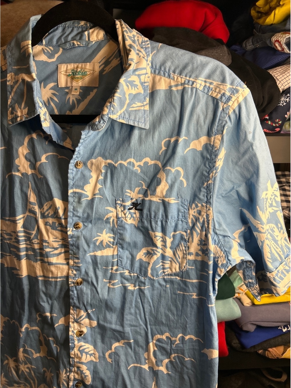Hurley Blue and White Tropical Print Short Sleeve Shirt, Size M